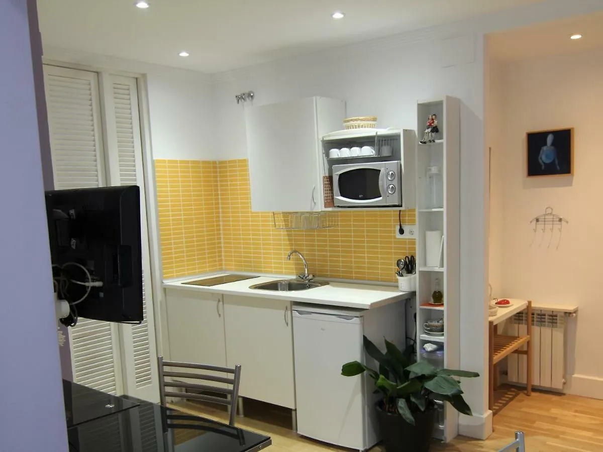 Apartamentos Lara 格拉纳达 公寓