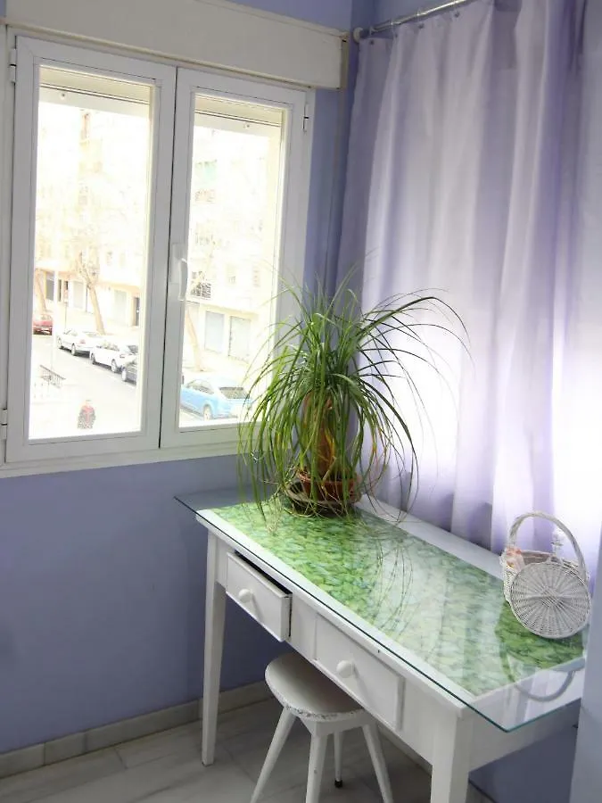 Apartamentos Lara 格拉纳达 公寓