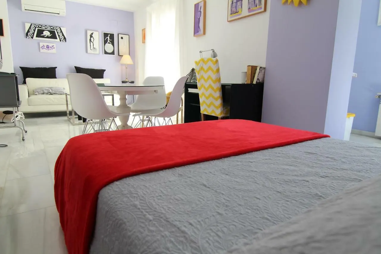 Apartamentos Lara 格拉纳达 公寓